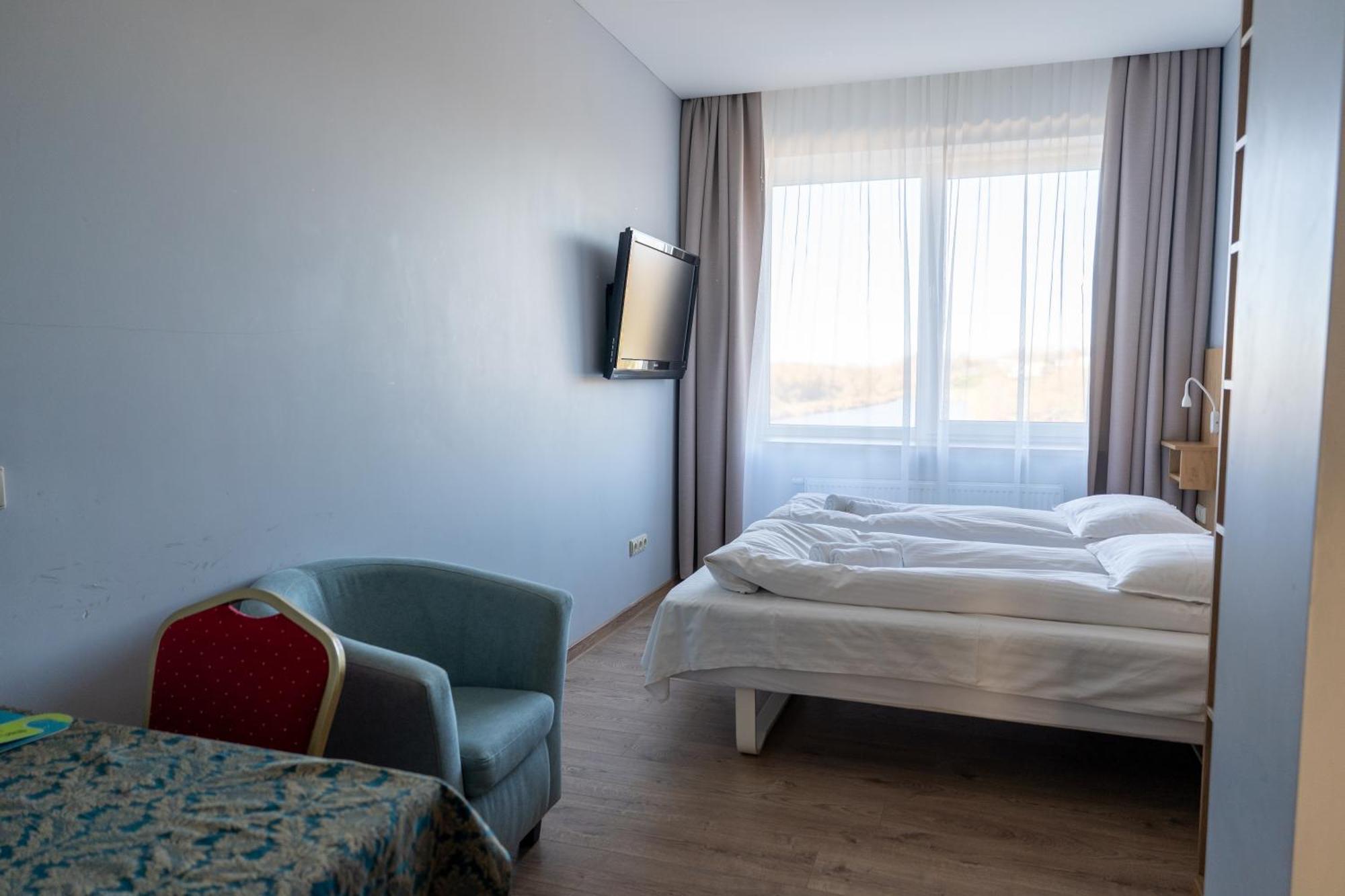 Viesbutis Banga Hotel โตเรกี ภายนอก รูปภาพ